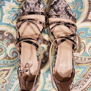 CLOSET CLOSING EUC CHARLES DAVID SNAKE ESPADRILLES